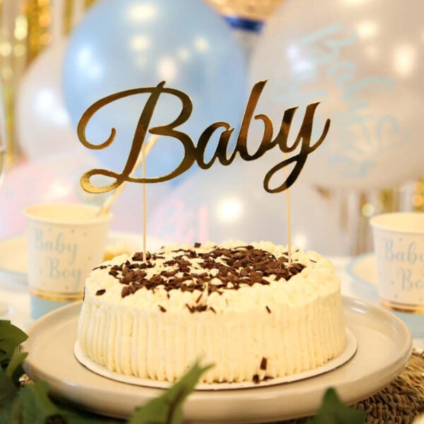 Cake topper i guld, Baby