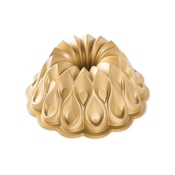 Crown Bundt Pan - Nordic Ware