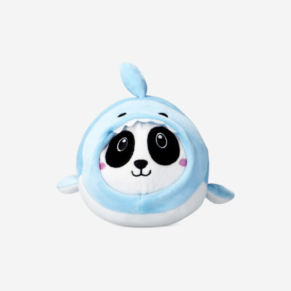 Panda utklädd till haj leksak