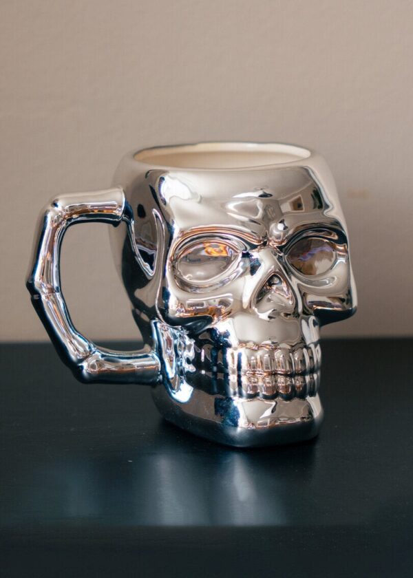 Silverfärgad skelettmugg - 560 ml